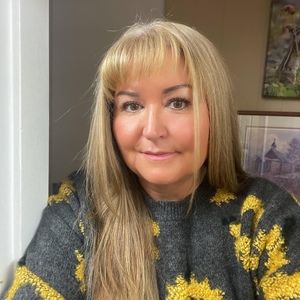 Meet your Posher, Chrissy